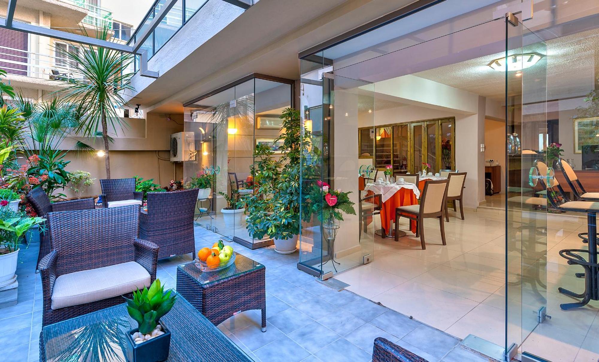 Leonidas Hotel&Apartments Rethymno Exterior foto